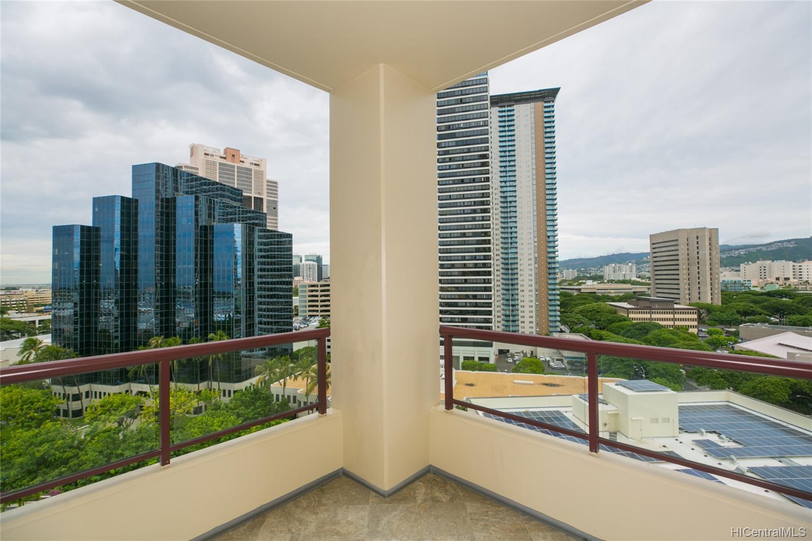 725 Kapiolani Boulevard #1204, Honolulu, HI 96813