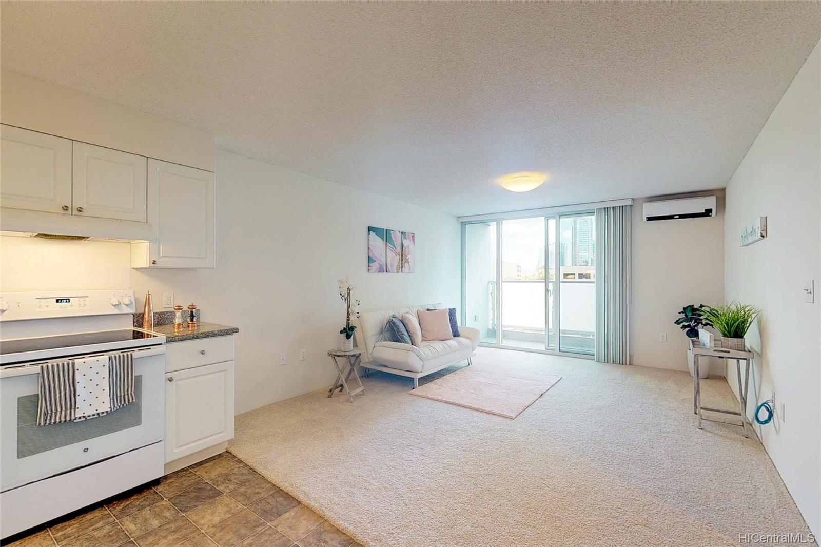 801 South Street #524, Honolulu, HI 96813