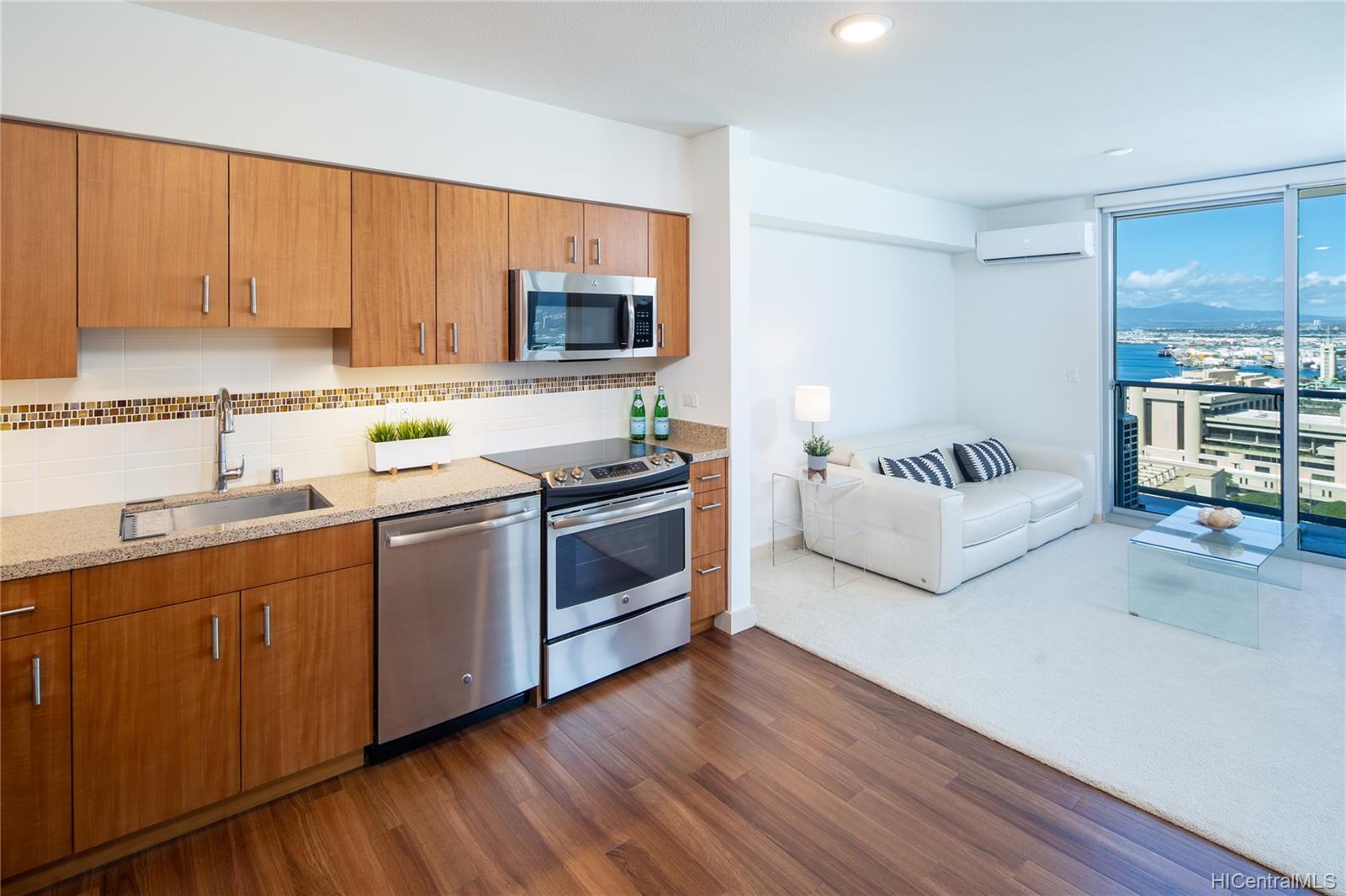 555 South Street #2411, Honolulu, HI 96813