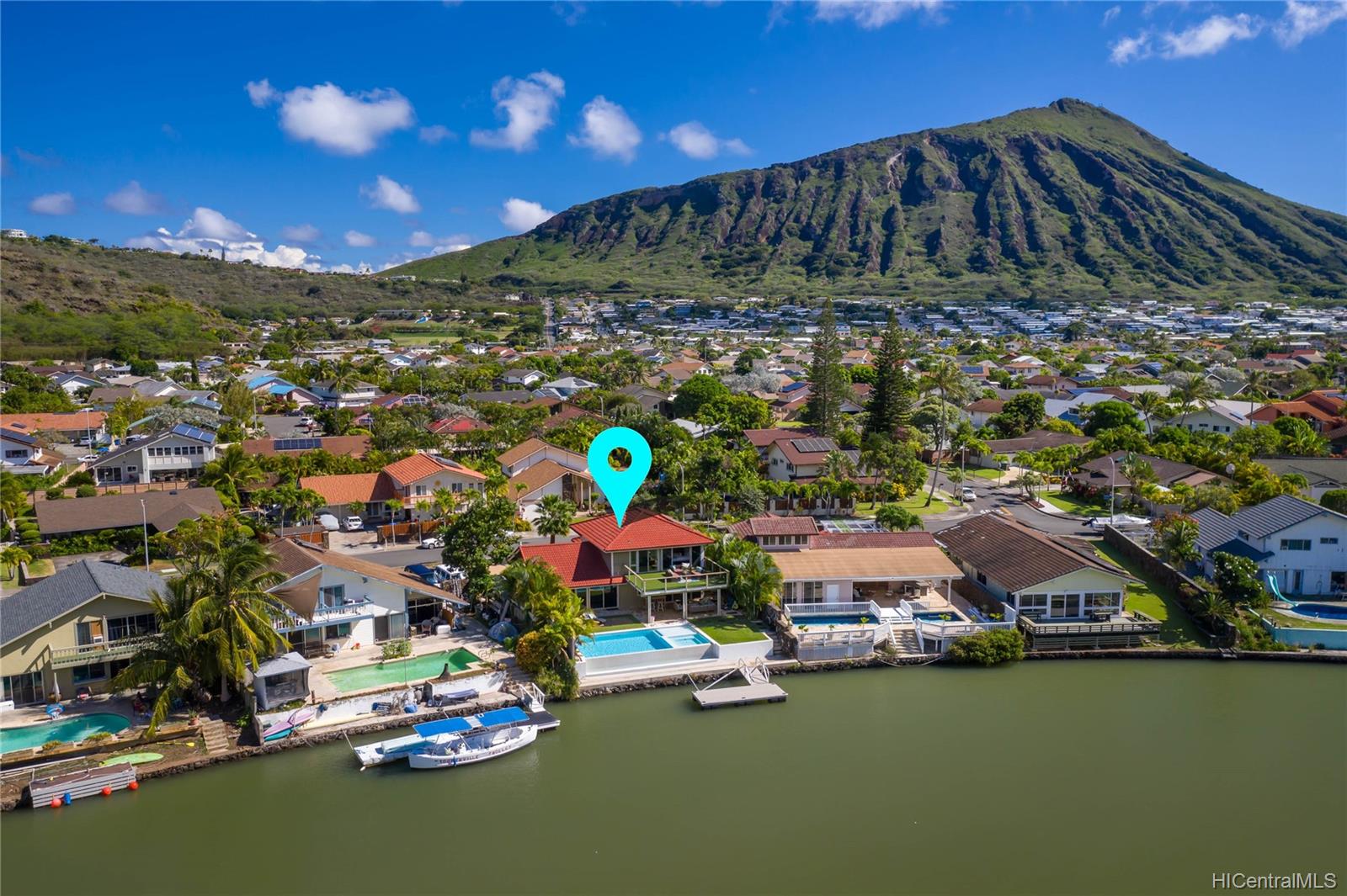 6851 Niumalu Loop Honolulu, HI 96825