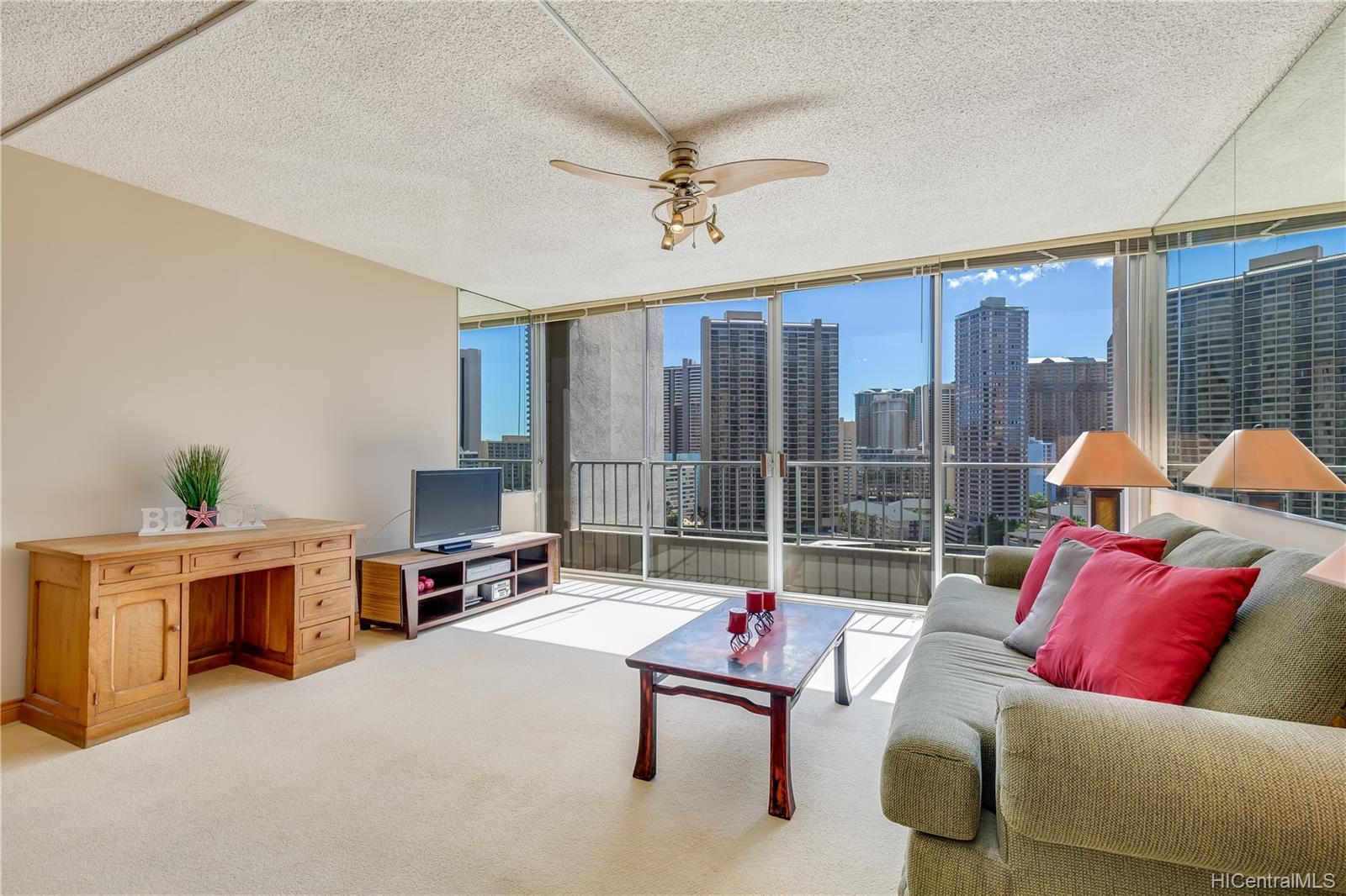 1848 Kahakai Drive #1908, Honolulu, HI 96814