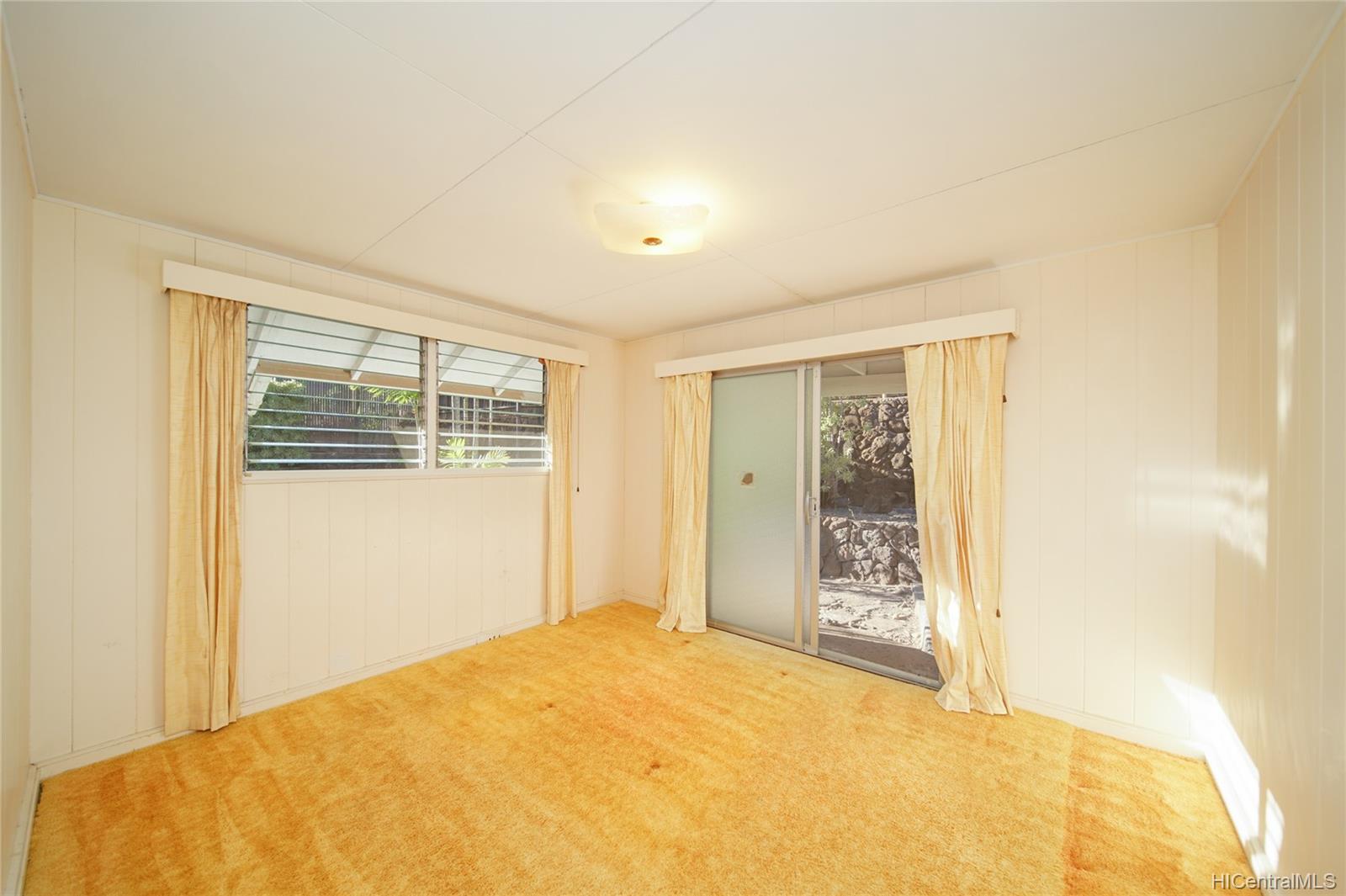 4130 Kahala Avenue Honolulu, HI 96816