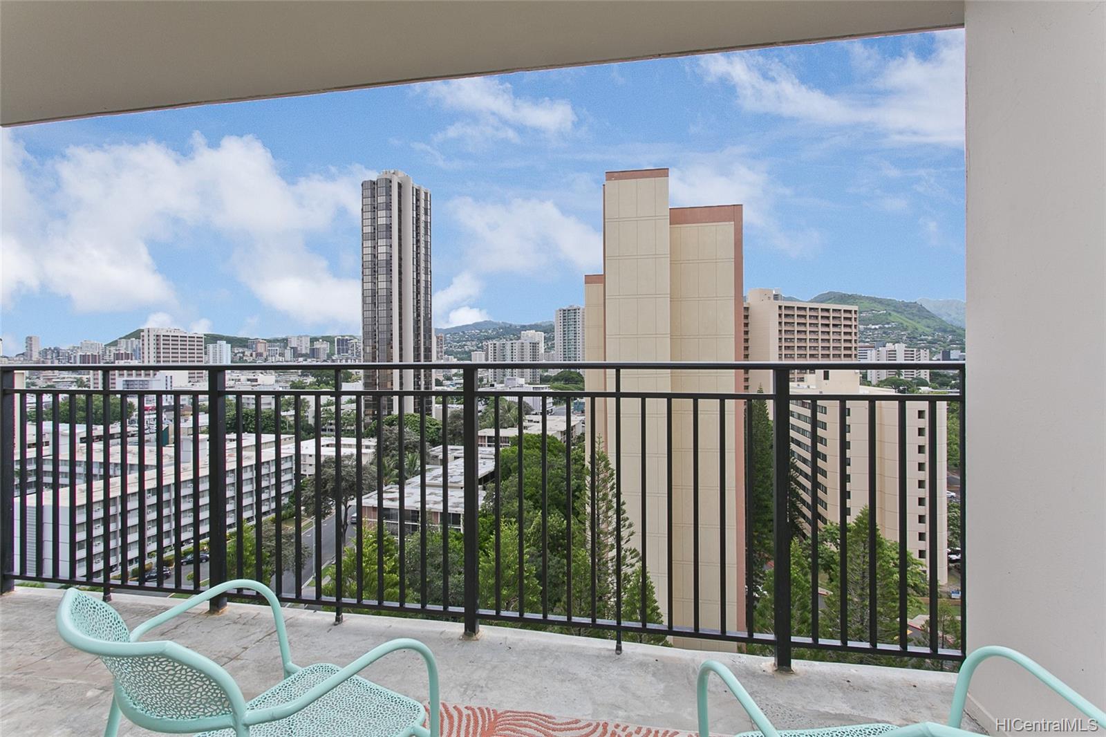 1610 Kanunu Street #1406, Honolulu, HI 96814