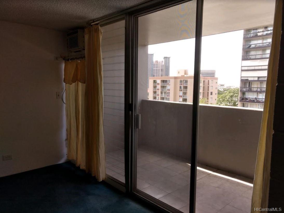 824 Kinau Street #710, Honolulu, HI 96813