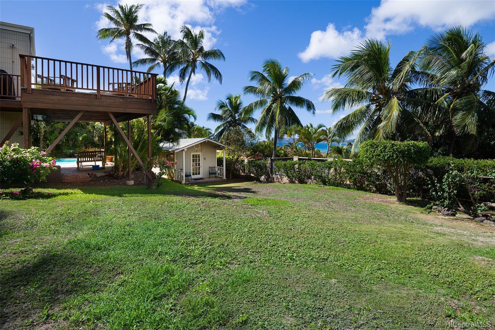 252 Lumahai Place Honolulu, HI 96825