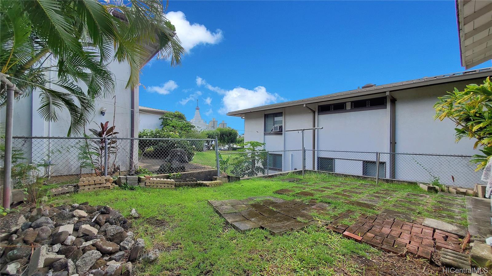 127 Ohelo Lane Honolulu, HI 96813