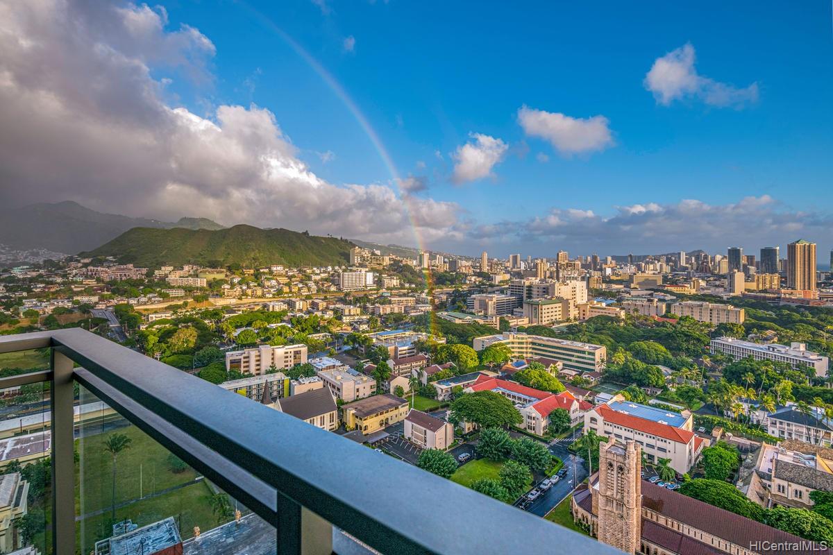 1200 Queen Emma Street #2807, Honolulu, HI 96813