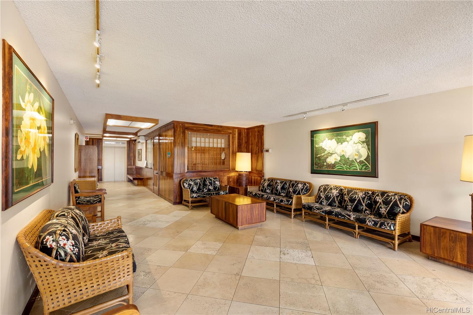 920 Ward Avenue #16G, Honolulu, HI 96814