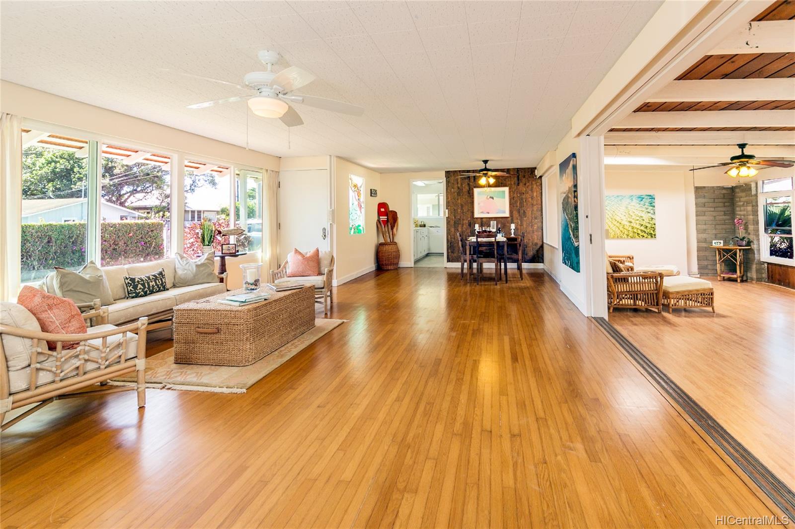 6158 Summer Street Honolulu, HI 96821