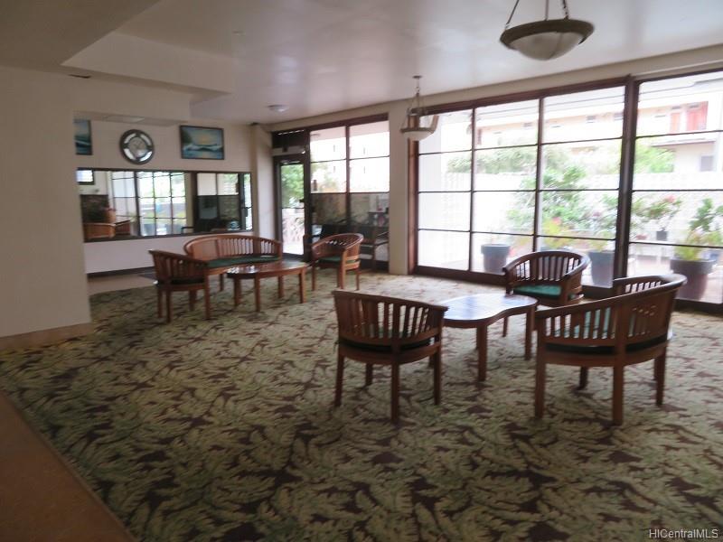 445 Kaiolu Street #609, Honolulu, HI 96815