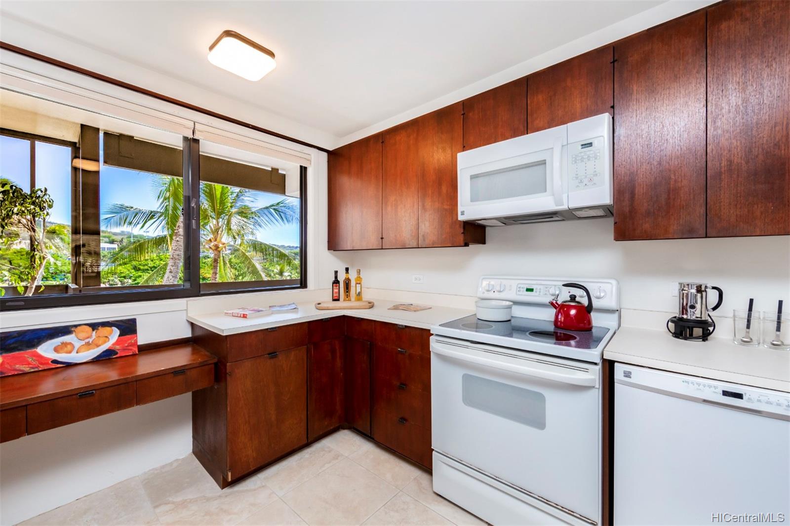 500 Lunalilo Home Road #25K, Honolulu, HI 96825