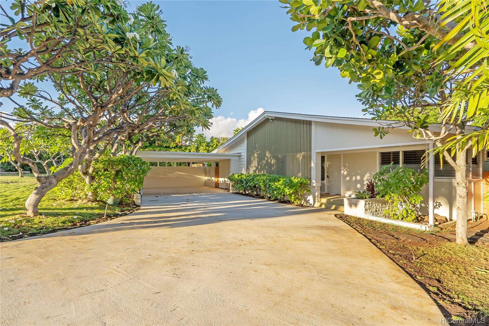 653 Elepaio Street Honolulu, HI 96816