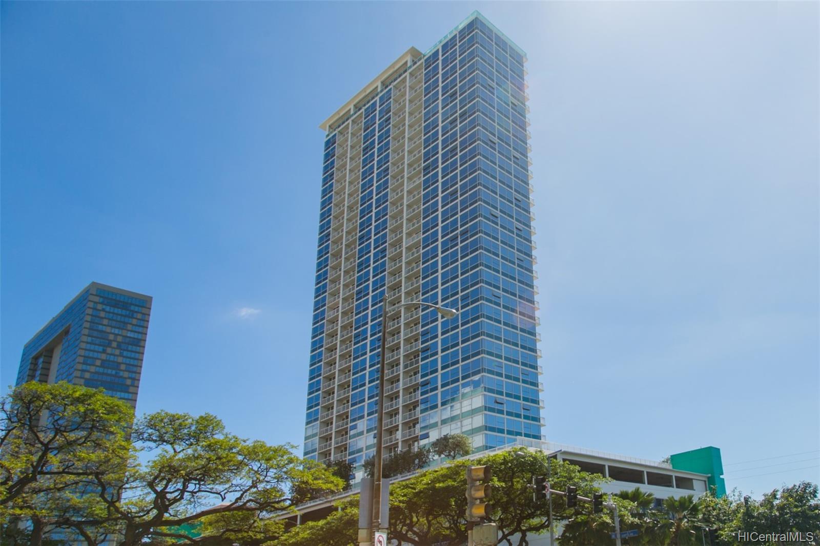 909 Kapiolani Boulevard #1806, Honolulu, HI 96814