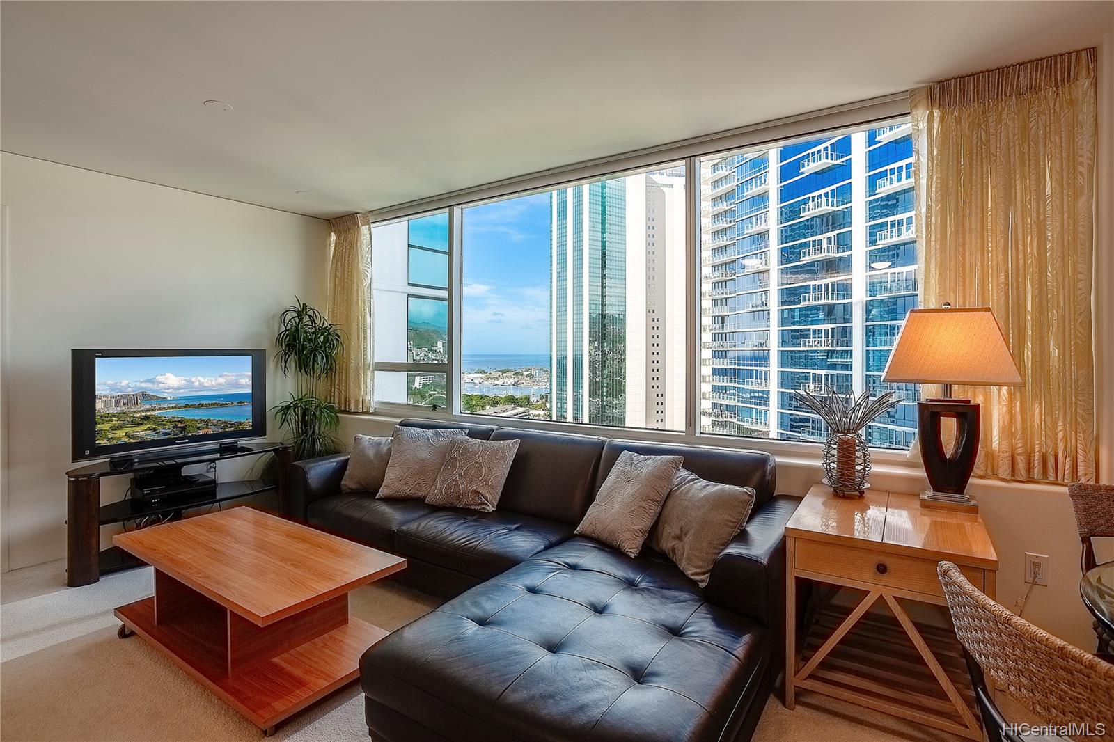 88 Piikoi Street #2610, Honolulu, HI 96814