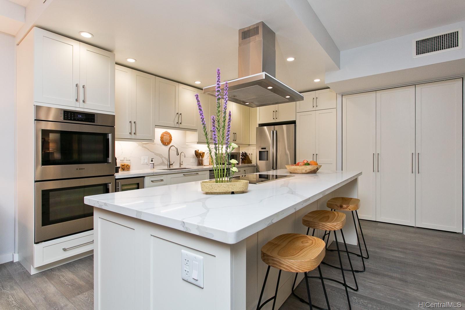 4999 Kahala Avenue #145, Honolulu, HI 96816