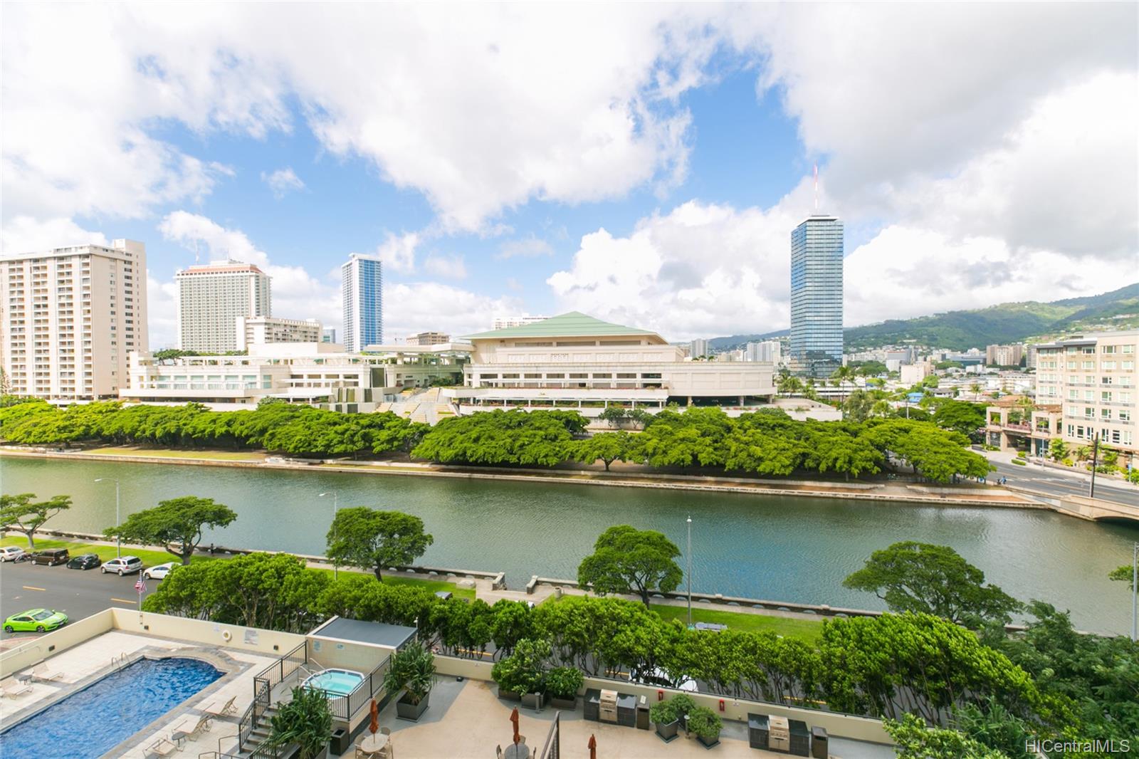 1717 Ala Wai Boulevard #902, Honolulu, HI 96815