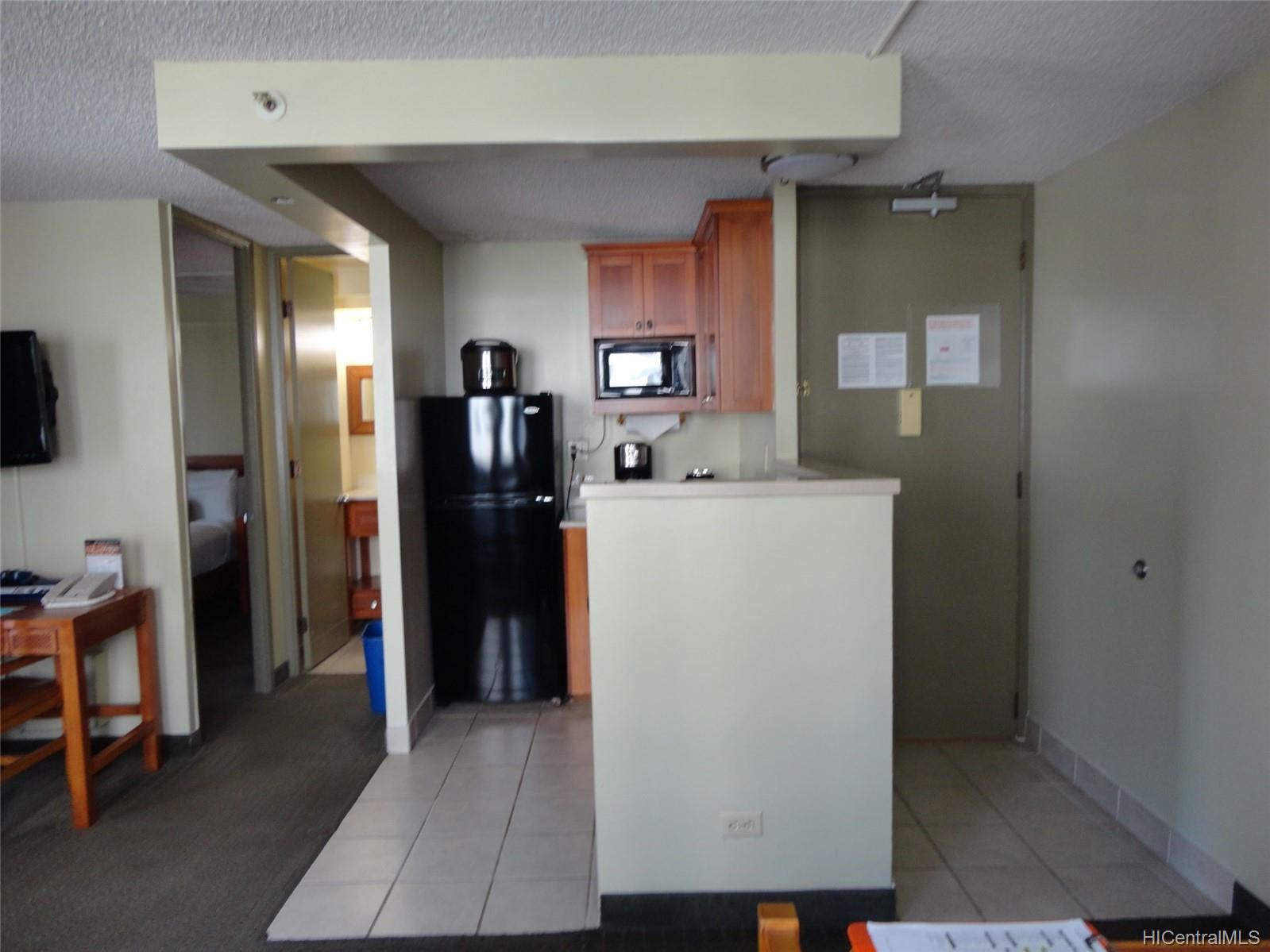 2427 Kuhio Avenue #807, Honolulu, HI 96815