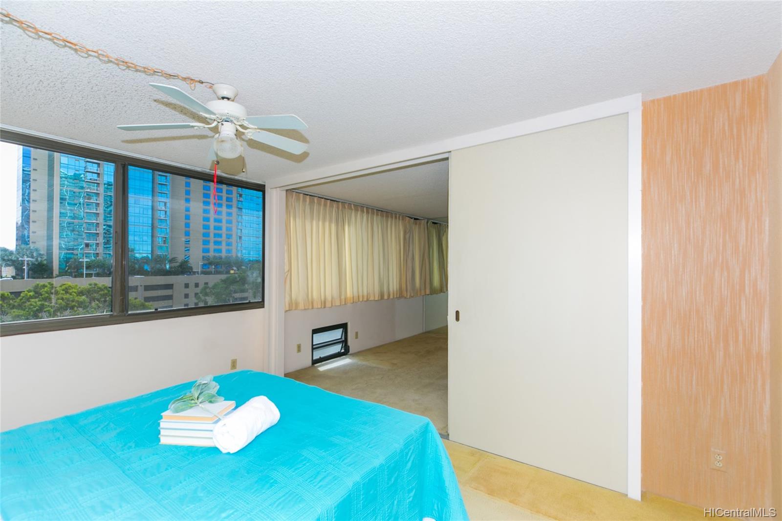 55 Kukui Street #D804, Honolulu, HI 96813