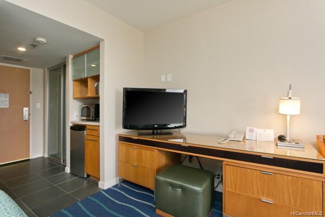410 Atkinson Drive #1719, Honolulu, HI 96814