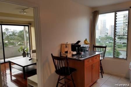 445 Kaiolu Street #710, Honolulu, HI 96815