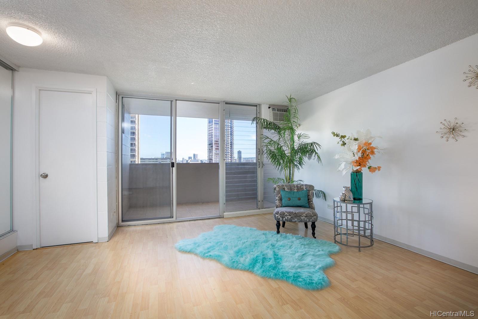 824 Kinau Street #809, Honolulu, HI 96813