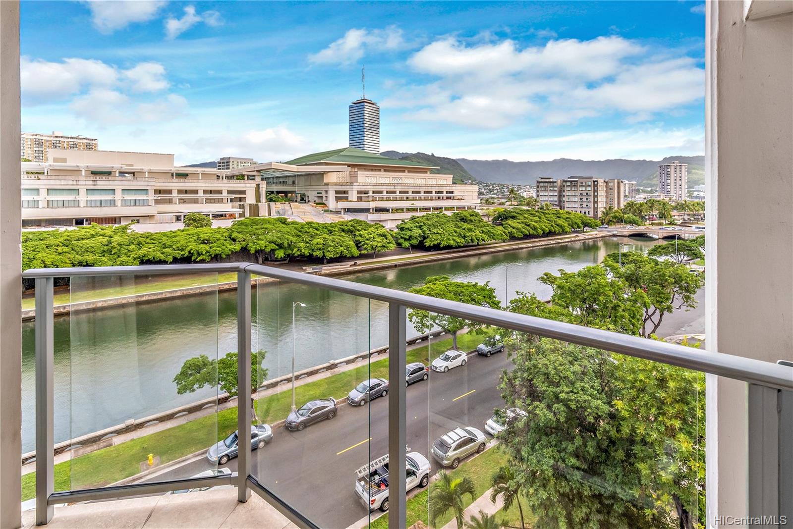 1645 Ala Wai Boulevard #708, Honolulu, HI 96815