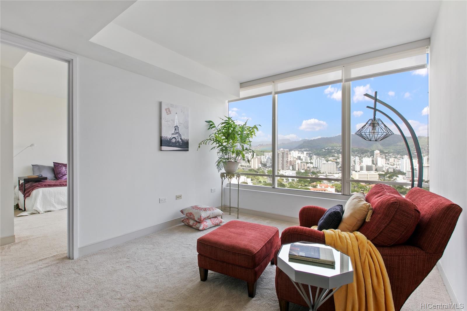 1009 Kapiolani Boulevard #3102, Honolulu, HI 96814