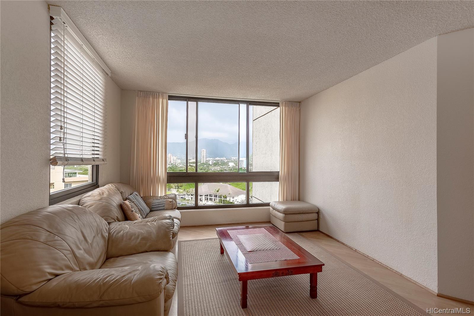 300 Wai Nani Way #1918, Honolulu, HI 96815