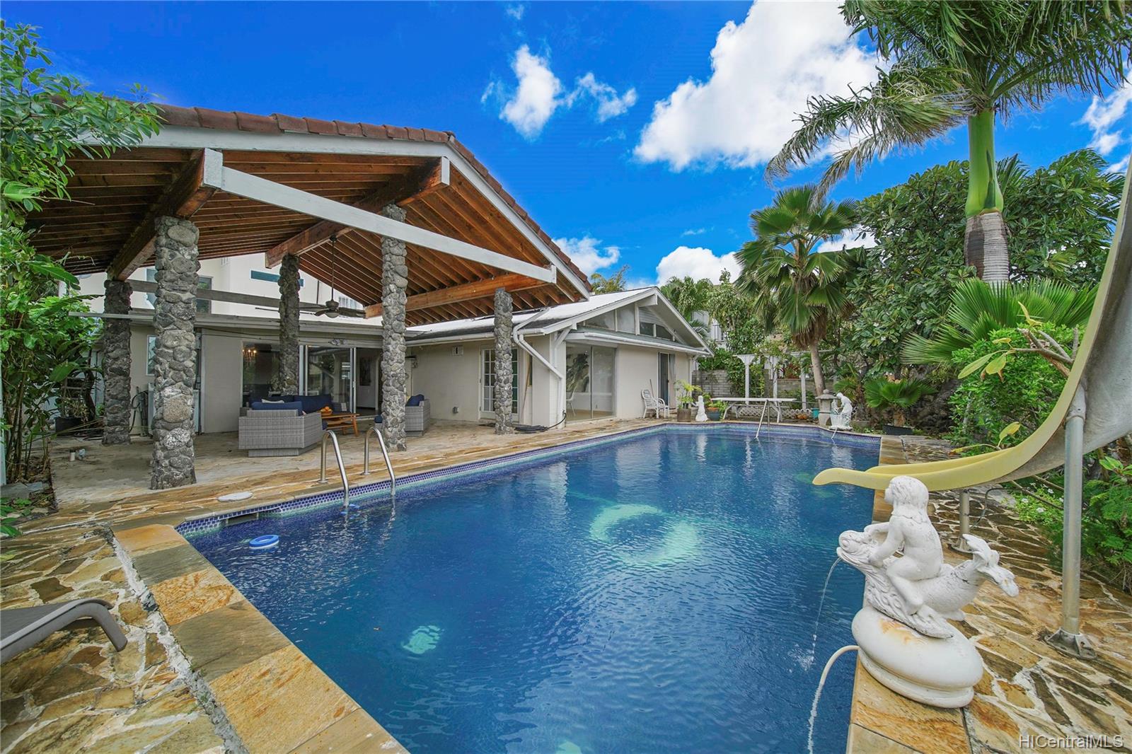 259 Hakalau Place Honolulu, HI 96825