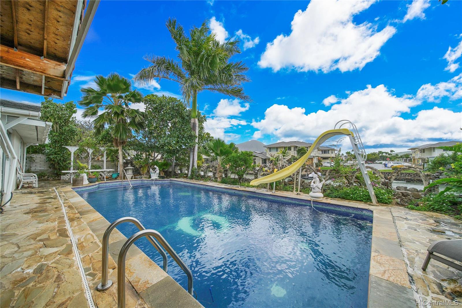 259 Hakalau Place Honolulu, HI 96825