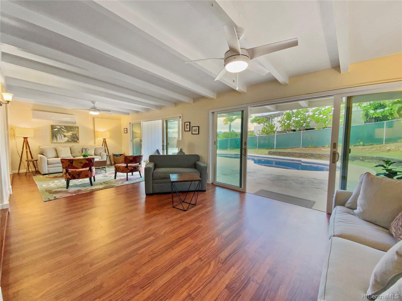 62 Makaweli Street Honolulu, HI 96825