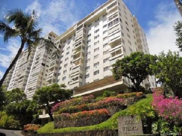 1001 Wilder Avenue #703, Honolulu, HI 96822