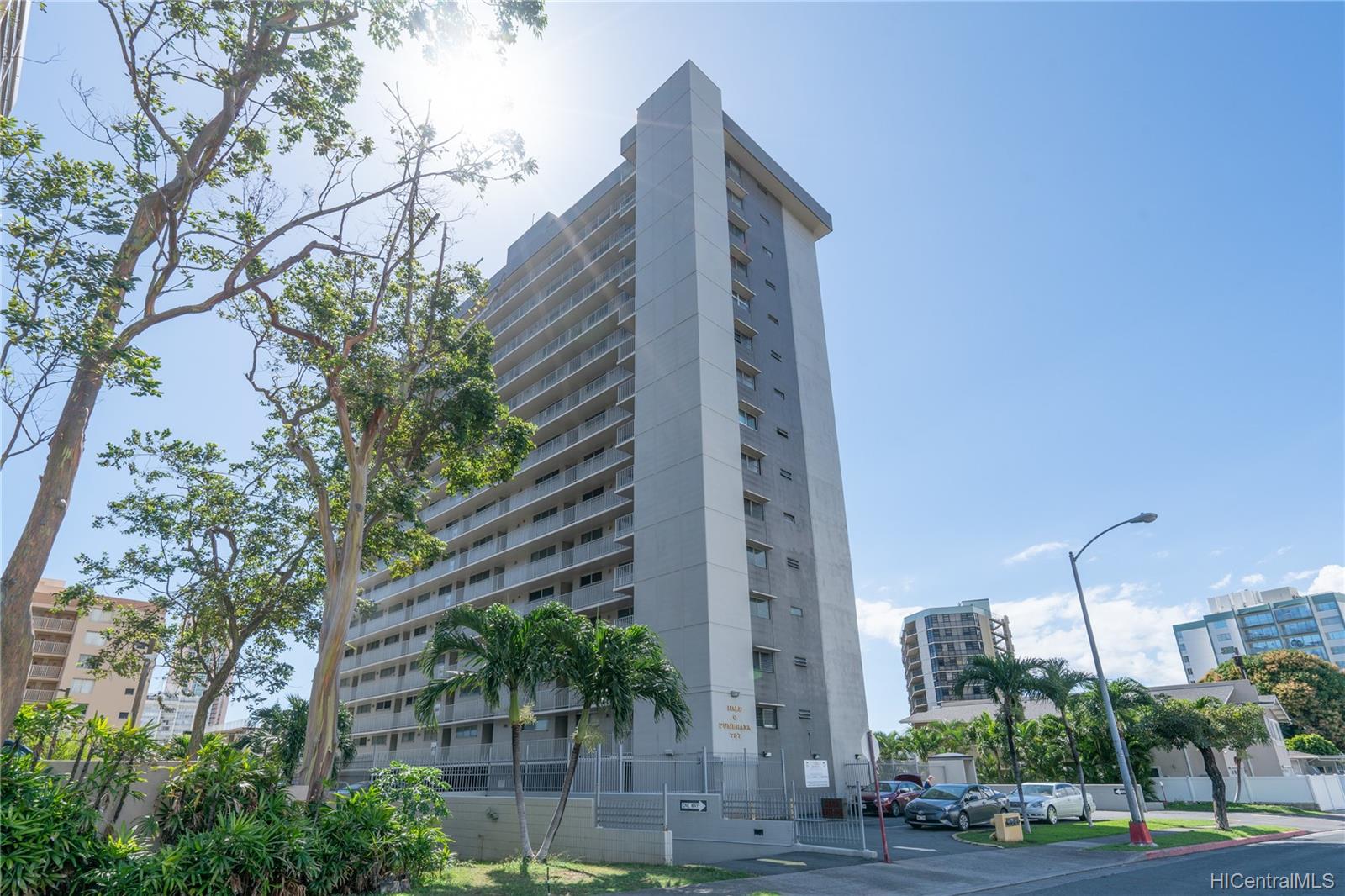 757 Kinalau Place #901, Honolulu, HI 96813