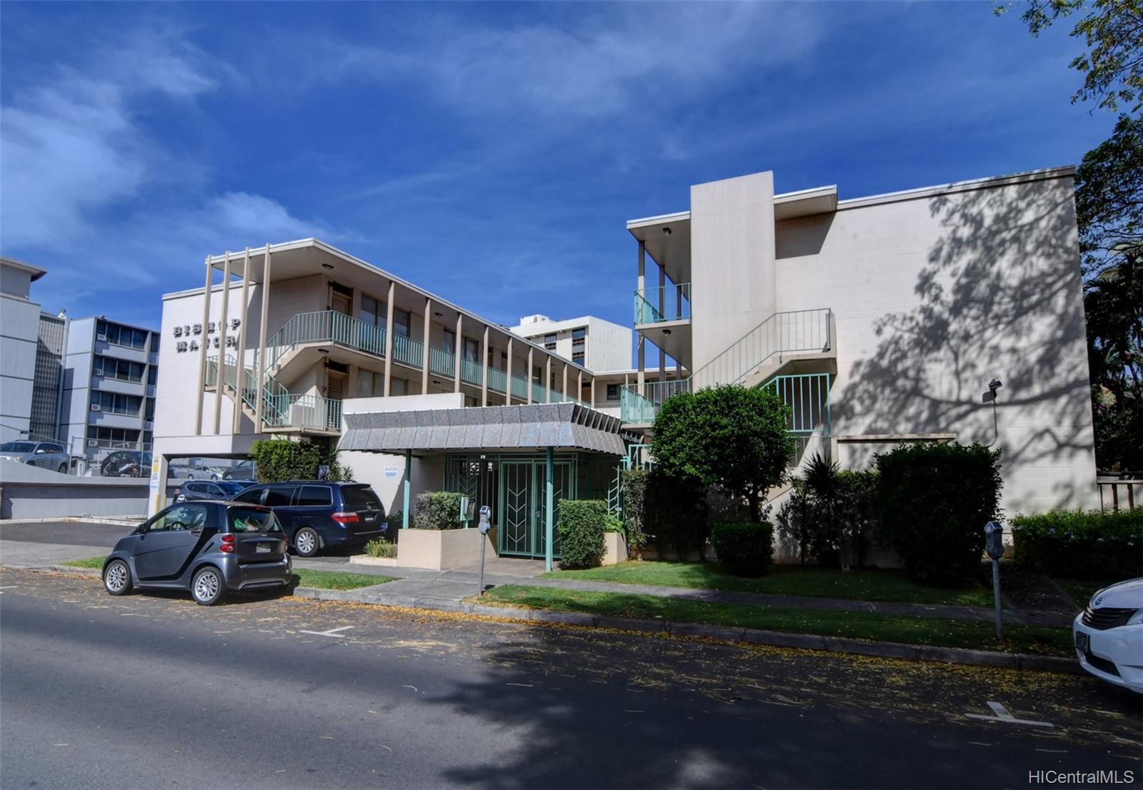 920 Kaheka Street #25, Honolulu, HI 96814