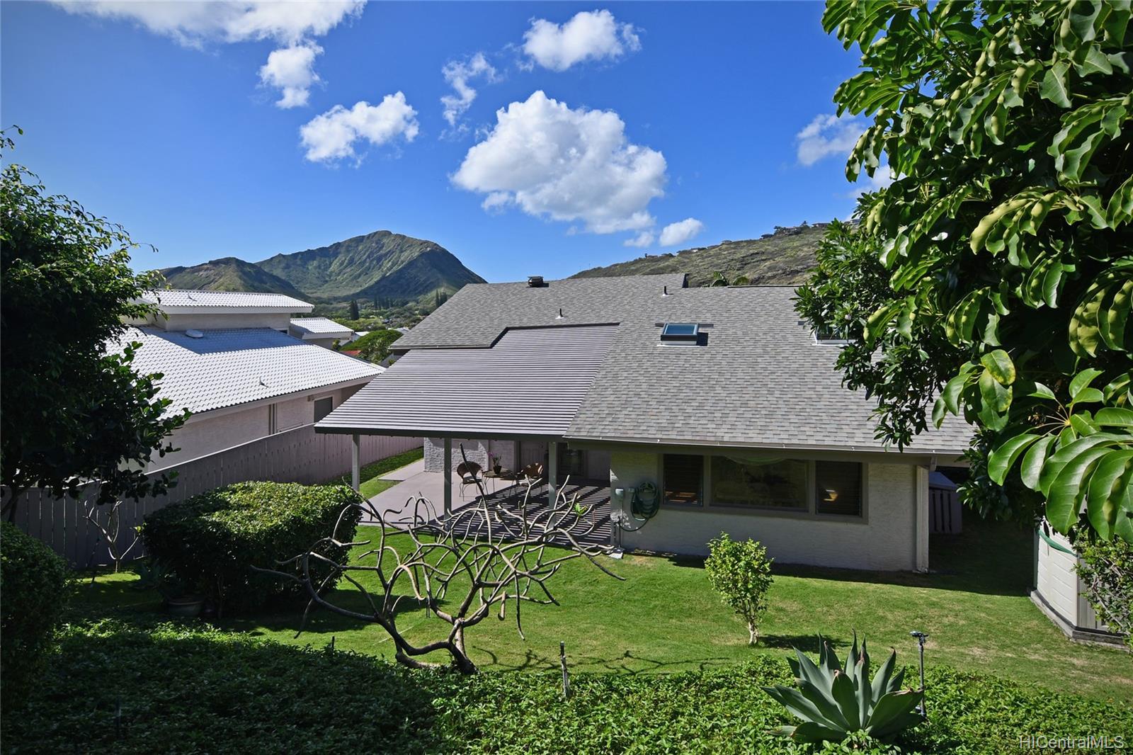 1189 Kaeleku Street Honolulu, HI 96825