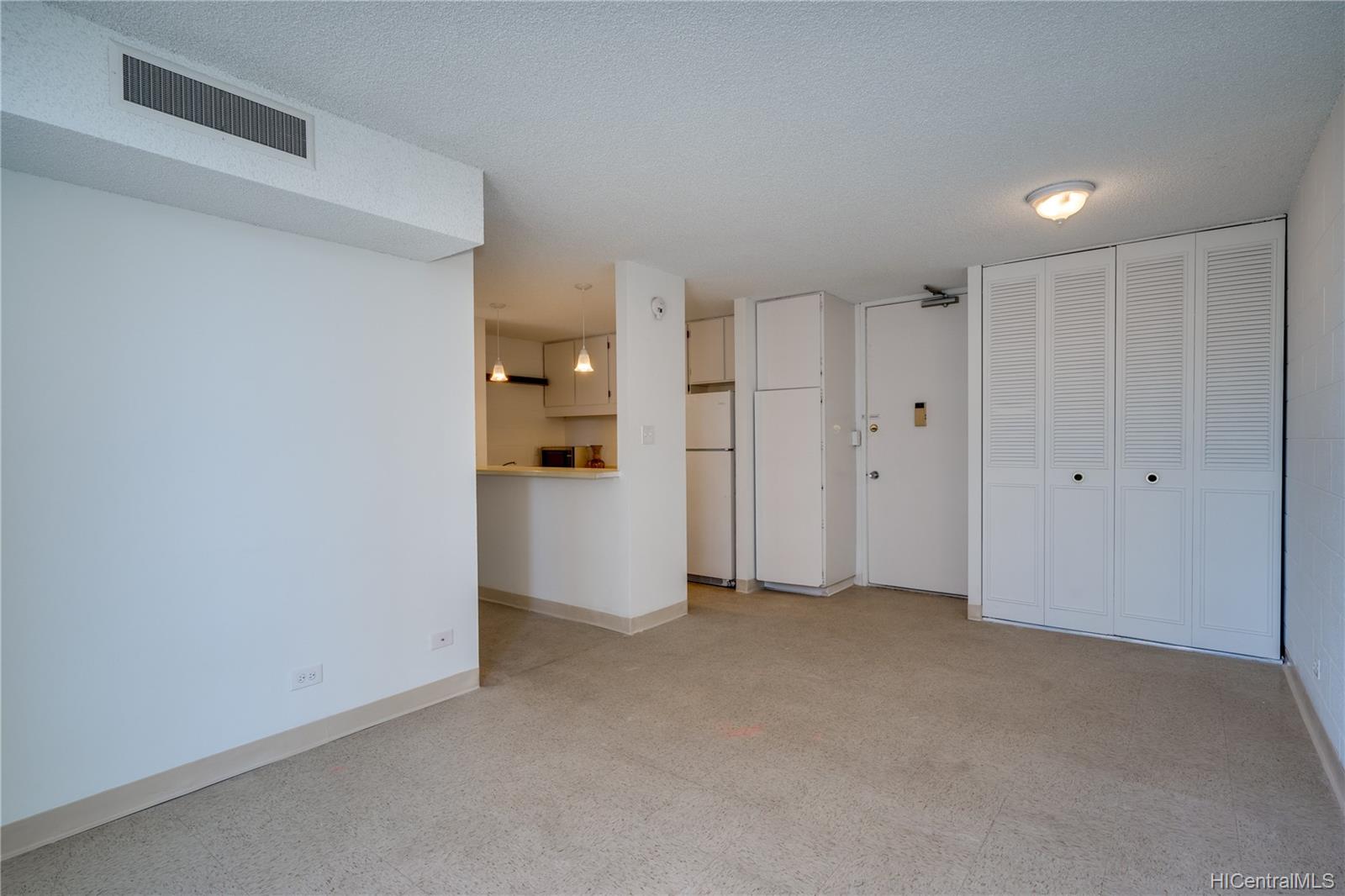 1415 Punahou Street #306, Honolulu, HI 96822