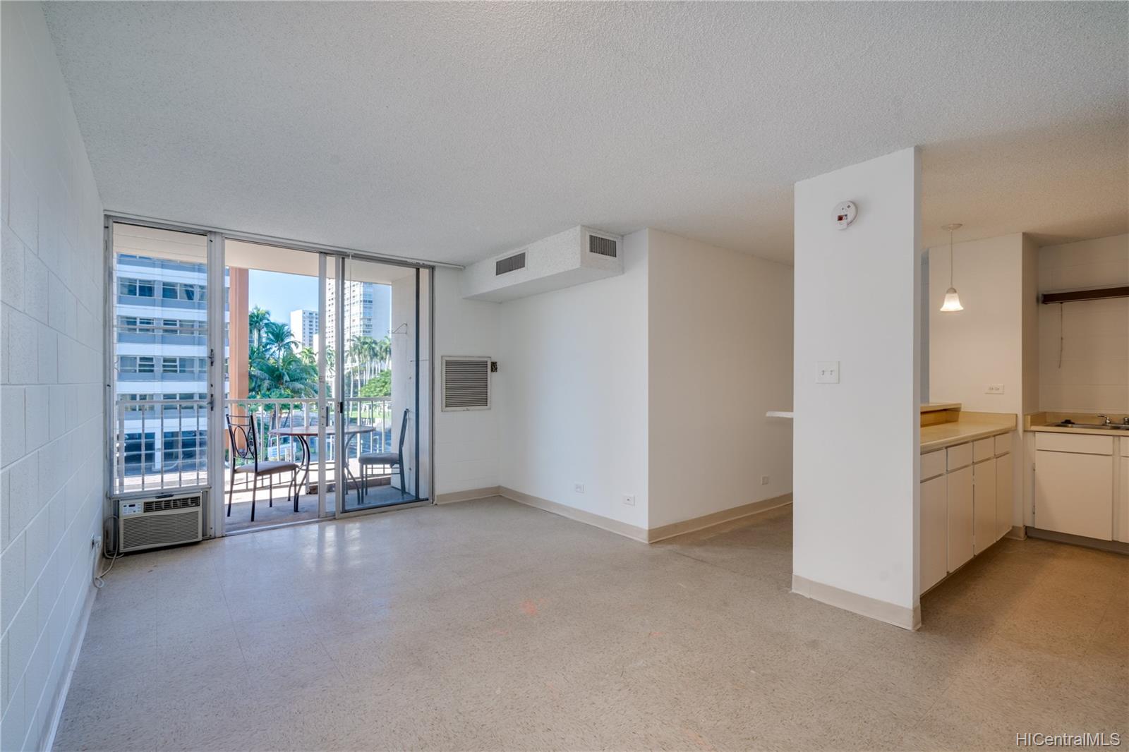 1415 Punahou Street #306, Honolulu, HI 96822