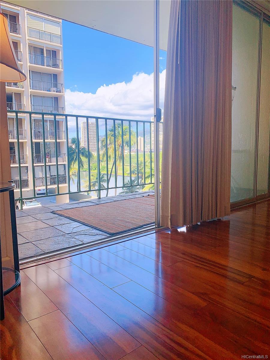 2355 Ala Wai Boulevard #702, Honolulu, HI 96815