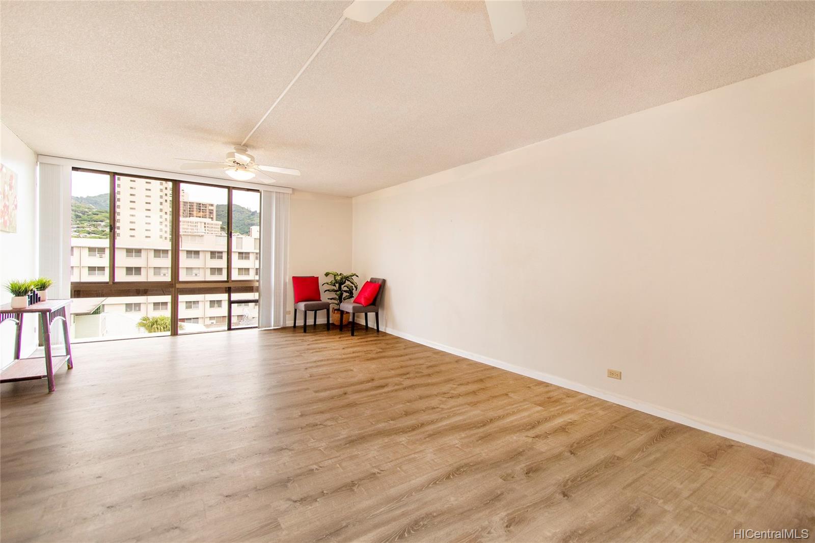 1441 Piikoi Street #504, Honolulu, HI 96822