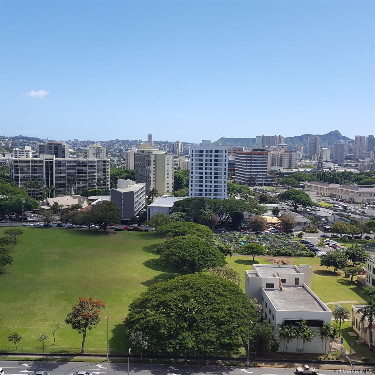 1325 Wilder Avenue #Mauka 19, Honolulu, HI 96822