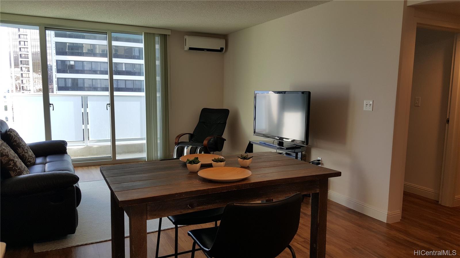 801 South Street #1424, Honolulu, HI 96813