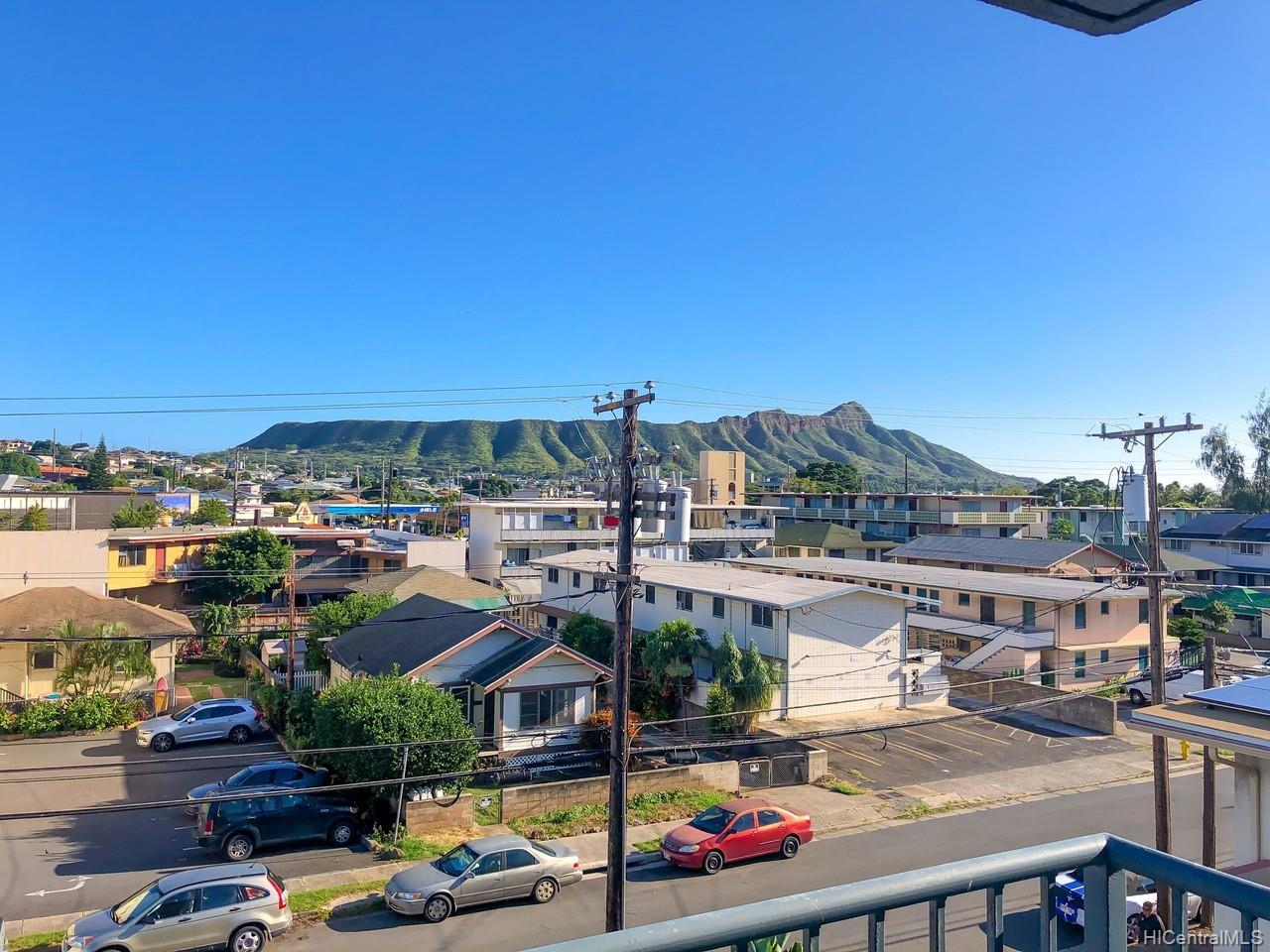 Palani Vista 738 Palani Avenue #401, Honolulu, HI 96816