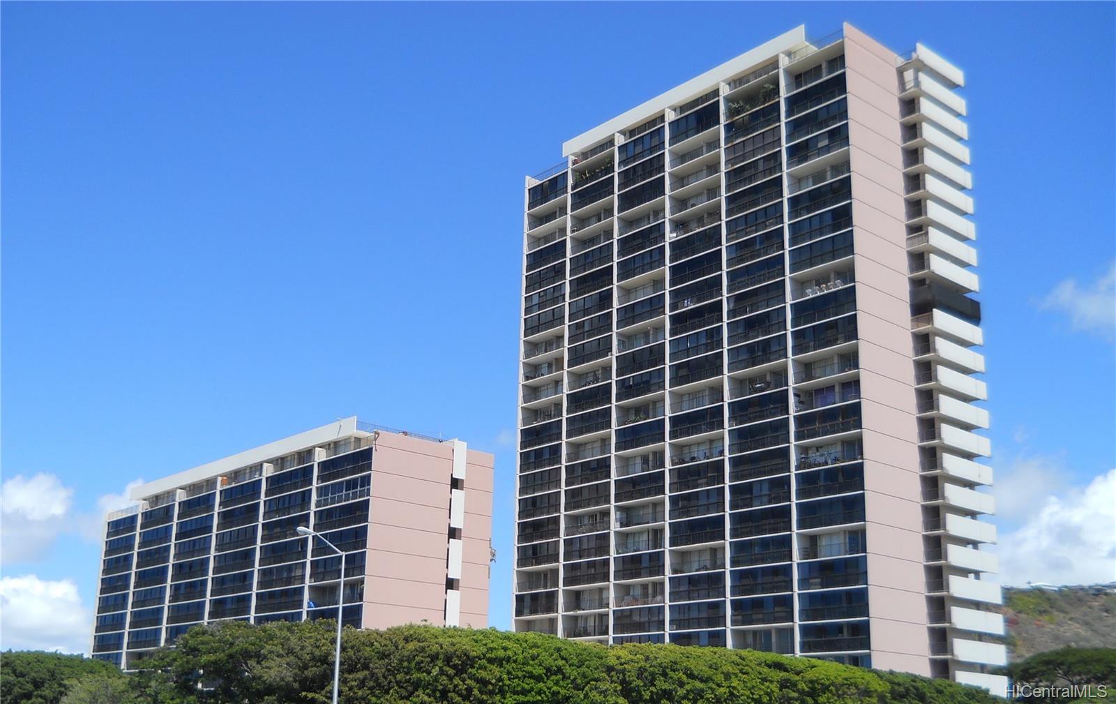 Kahala Towers 4300 Waialae Avenue #A1406, Honolulu, HI 96816