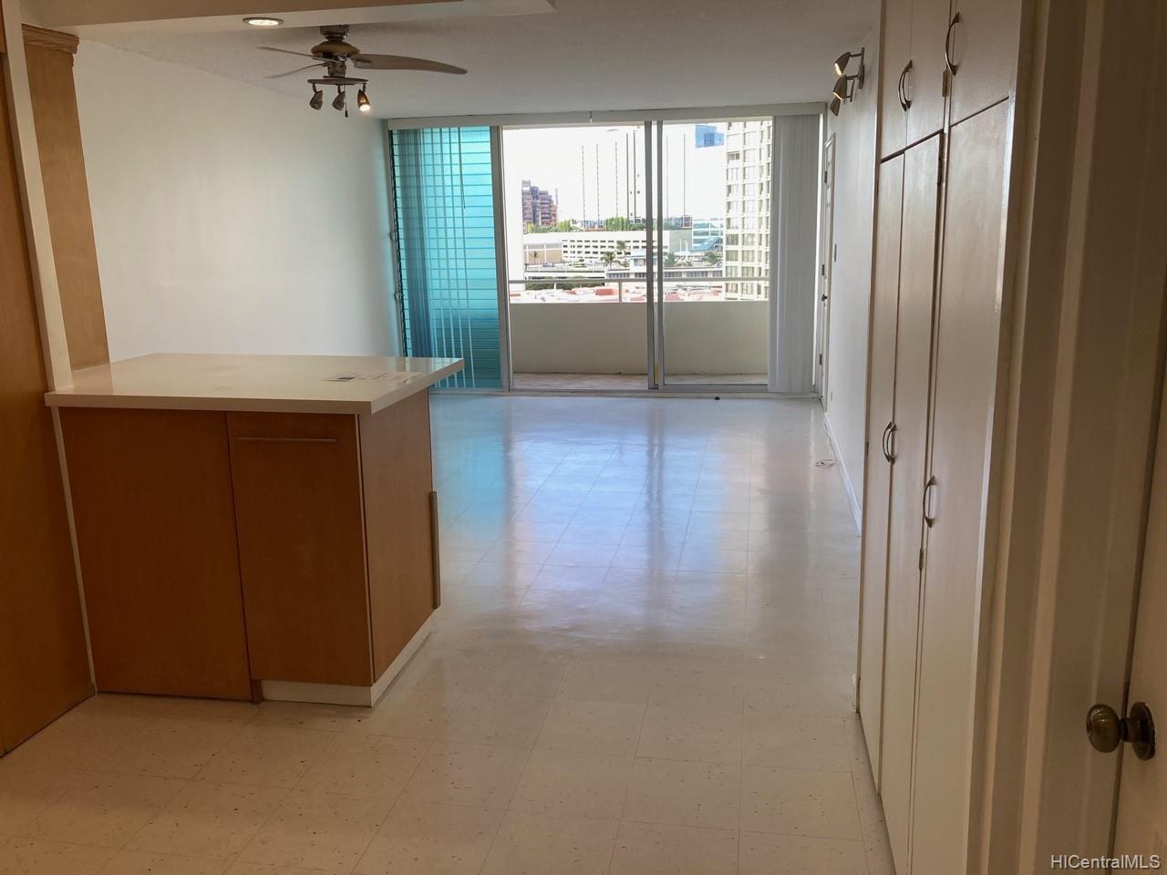 1676 Ala Moana Boulevard #909, Honolulu, HI 96815