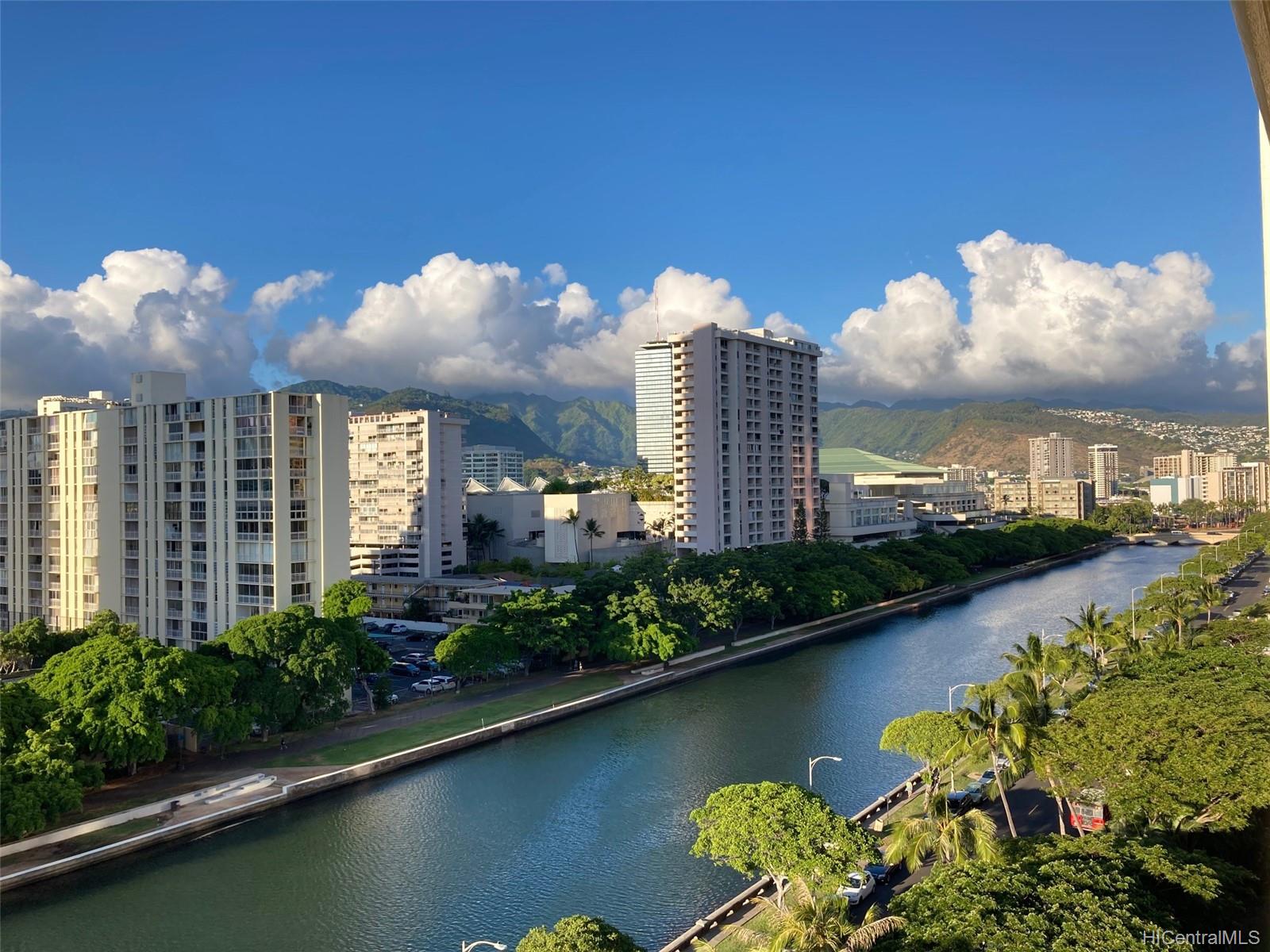 1676 Ala Moana Boulevard #909, Honolulu, HI 96815