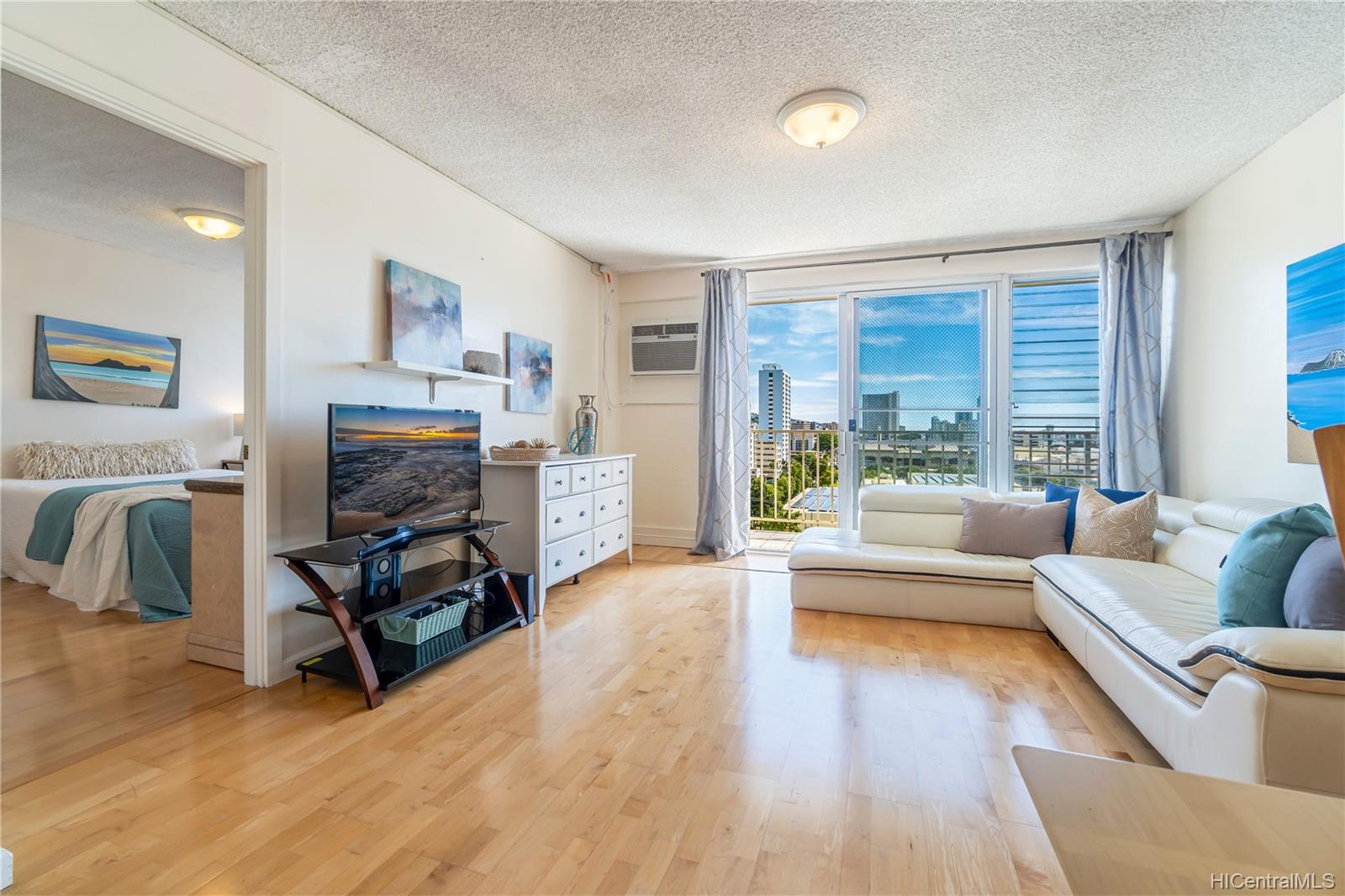 1073 Kinau Street #903, Honolulu, HI 96814