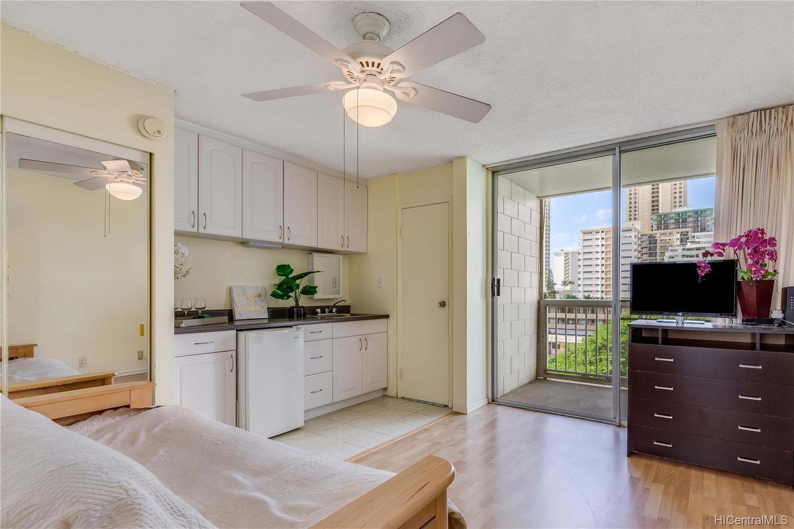 249 Kapili Street #505, Honolulu, HI 96815