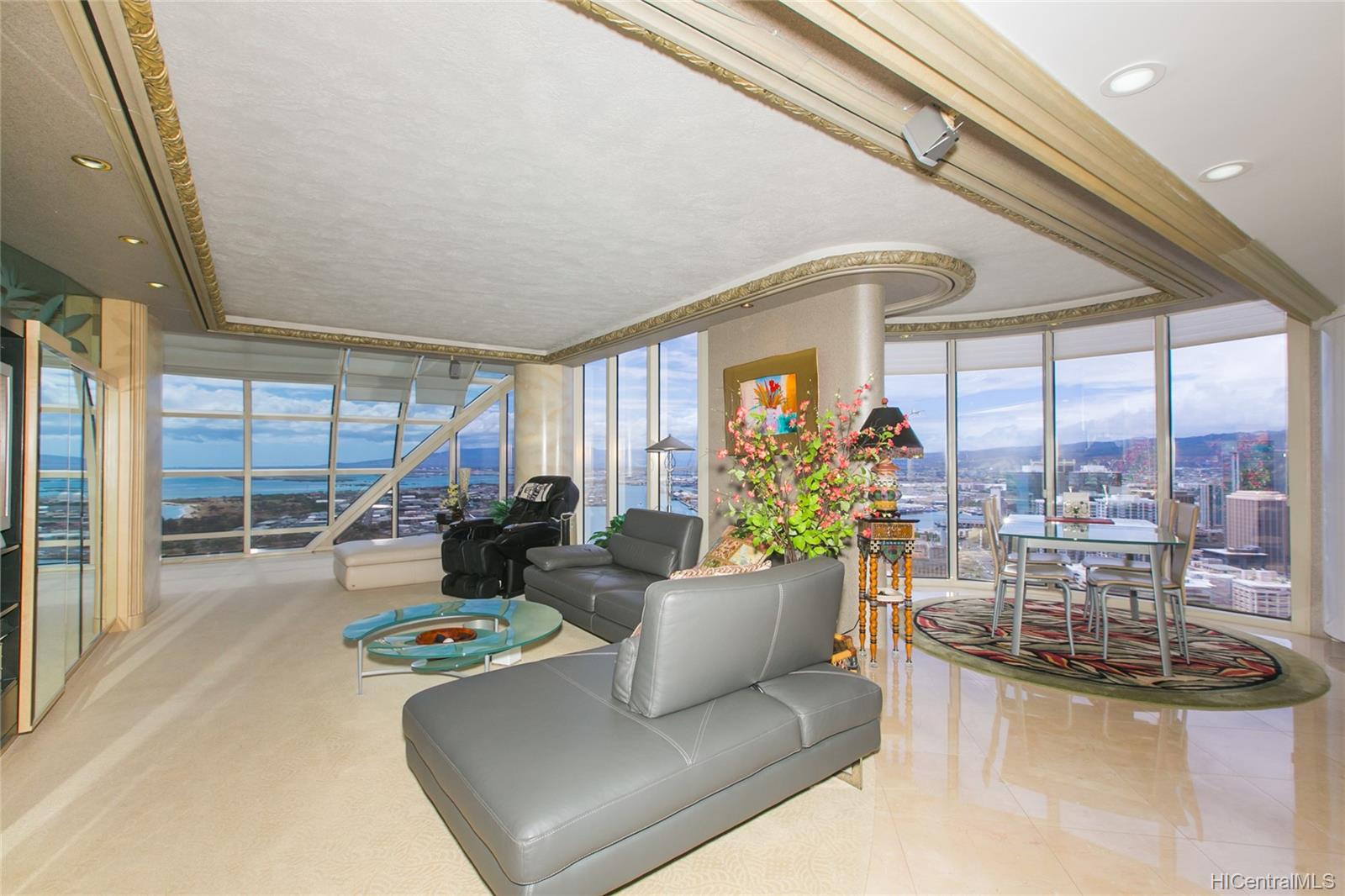 425 South Street #4204, Honolulu, HI 96813