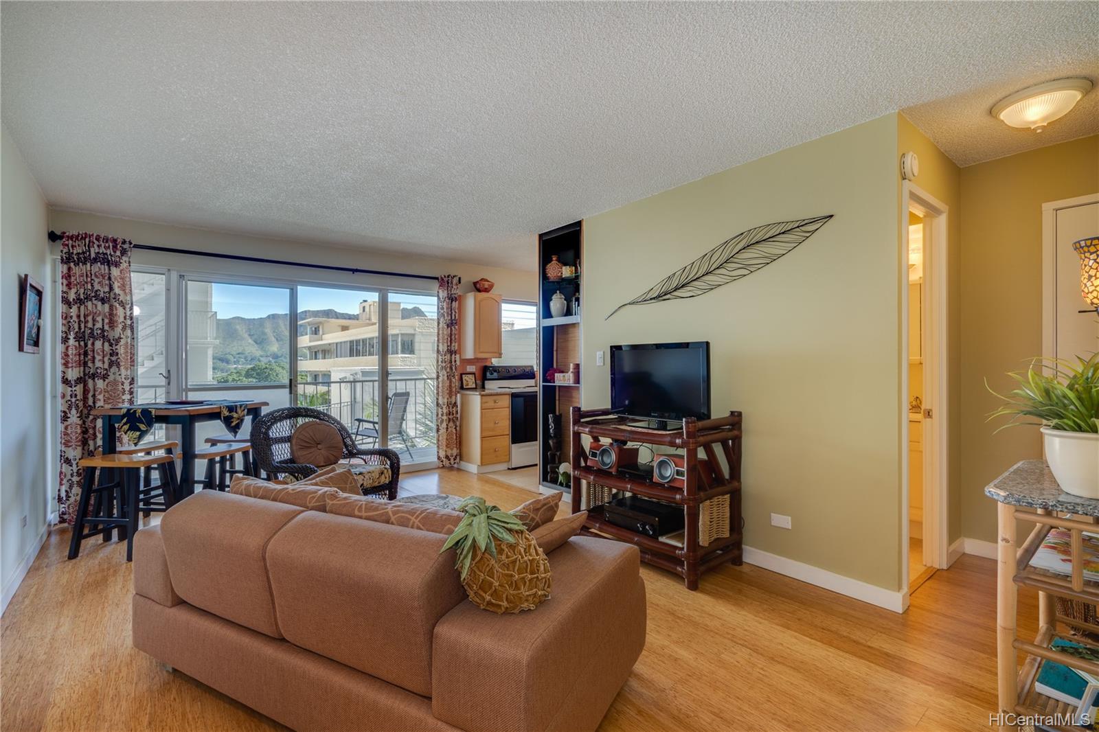 2609 Ala Wai Boulevard #803, Honolulu, HI 96815