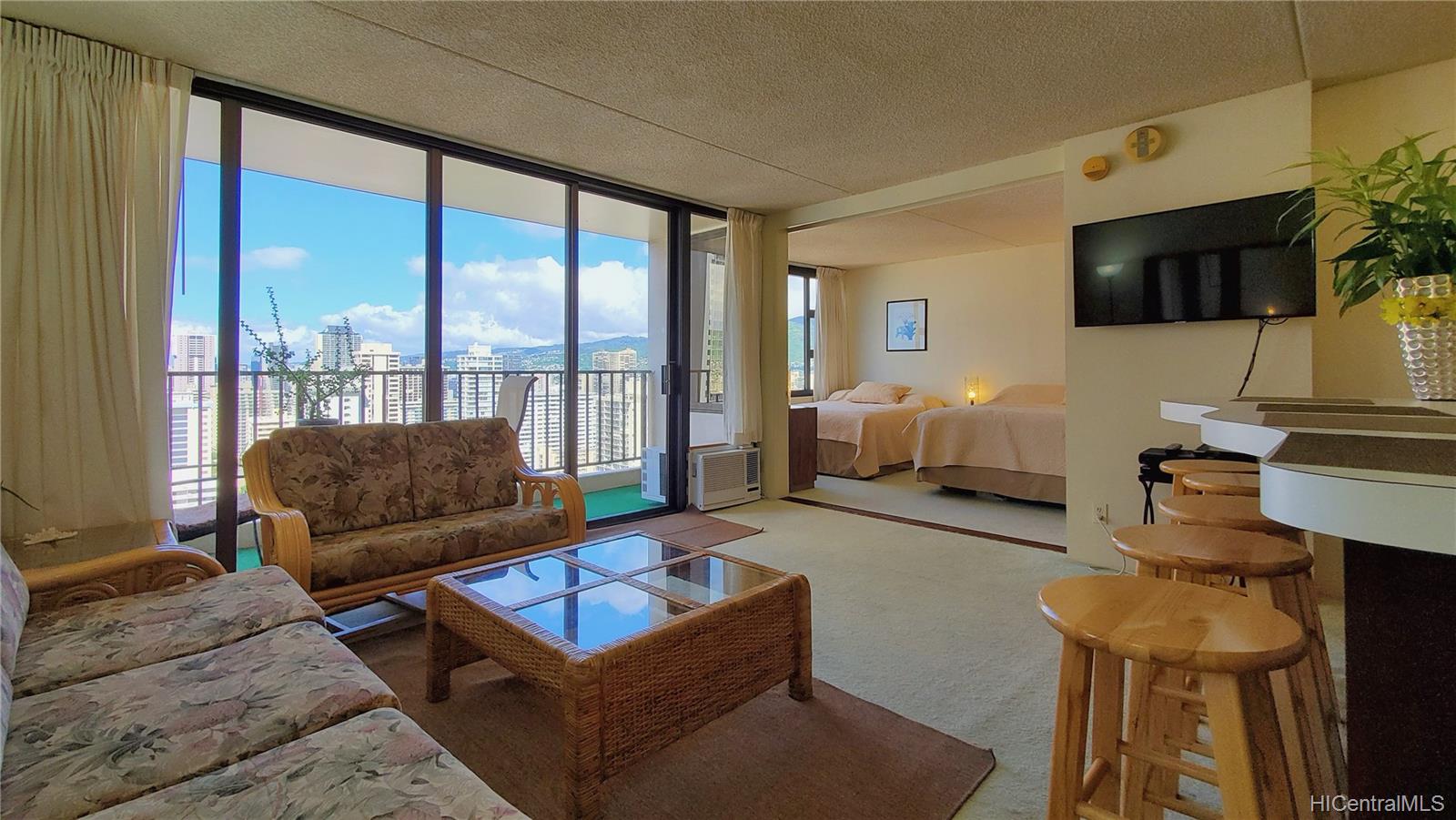 201 Ohua Avenue #2706, Honolulu, HI 96815